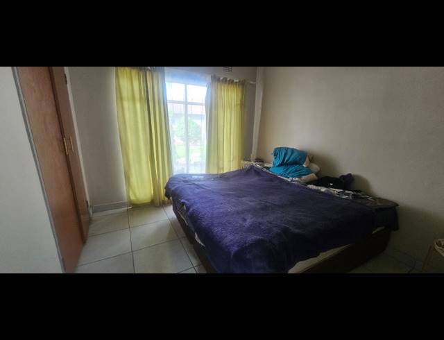 3 BEDROOM FREESTANDING FOR SALE IN OOS EINDE